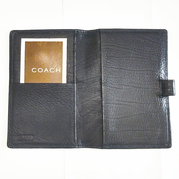 Vintage Coach Black Leather Wallet/Passport Holder - Picture 2 of 5
